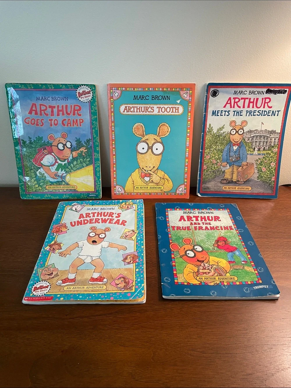 Arthur Books by Marc Brown Lot of 5 Classic Children’s Books
